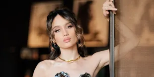 Cinta Laura Bagikan Rahasia  Wajah Tak Berubah Selama 15 Tahun dan Ingin Masyarakat Indonesia Ubah Standar Kecantikan
