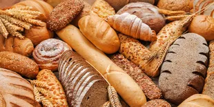 Cinta Mati, Ini Bukti Soobin TXT Suka Banget Makan Roti