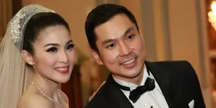 Resepsi di Disneyland, Harvey Moeis Cium Mesra Sandra Dewi