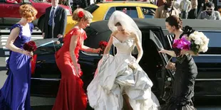 Contek Gaya Gaun Pernikahan Tercantik di Film Hollywood Ini!