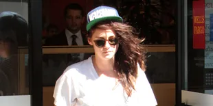Cool! Kepang Rambut Ini Bikin Kristen Stewart Makin Menggoda