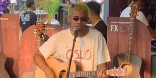 Cukup Picky Pilih Gitar, Oslo Ibrahim: Gue Liat Looknya Dulu