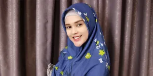 Cut Meyriska Resmi Berhijab, Sang Ibunda Belum Tahu