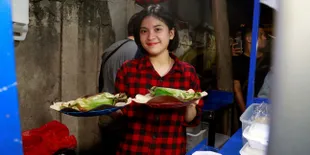 Dagangan Nasi Bakar Makin Ramai Peminat, Melati Sesilia Eks JKT48 Ceritakan Suka Duka Bangun Usaha Sendiri