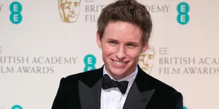 Dapat Oscar, Eddie Redmayne Masuki Dunia Sihir Harry Potter?