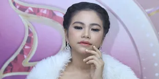 Dapat Tujuh Standing Ovation, Rara DAA4 Malah Menangis, Apa Alasannya?