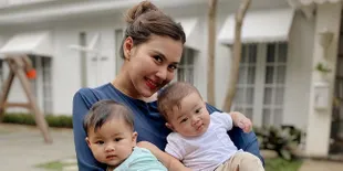 Daripada Syuting, Syahnaz Sadiqah Lebih Suka Habiskan Waktu Bersama Anak di Rumah