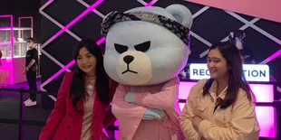Datang ke Blackpink In Your Area Pop-Up Store &#38; Exhibition, Hesti Purwadinata: Aku Kan Blink Jadi Seneng Banget