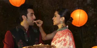 Deepika Ungkap Perkenalan Pertama Dengan Ranbir, Gagal Move On?