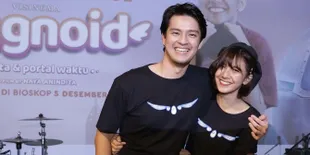 Dekat Setelah Terlibat Film 'EGGNOID', Benarkah Morgan Oey - Sheila Dara Pacaran?