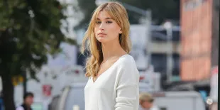 Dekati Justin Bieber, Hailey Baldwin Malah Kencani Pria Lain