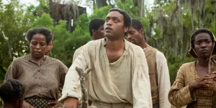 Demi Brad Pitt, Bioskop Italia Rombak Poster '12 YEARS OF SLAVE'