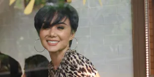 Demi Lombok, Yuni Shara Keliling Minta Sumbangan