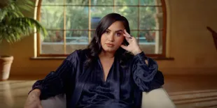 Demi Lovato Mengaku Diperkosa Ketika Sedang Dalam Kondisi Hampir Meninggal Karena Overdosis