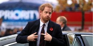 Demi Meghan Markle, Pangeran Harry Rela Cukur Bulu Dada