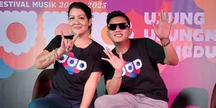 Demi Musik Dangdut, Melanie Subono Temui Denny Caknan di Ngawi