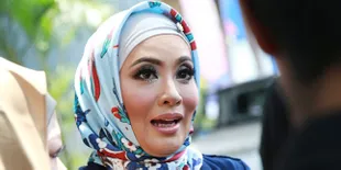 Demi Padepokan Brajamusti, Elma Theana Rela Tinggalkan Keluarga