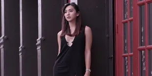 Dena Rachman Dilamar Pria Asing, Bakal Menikah Di Kota Ini