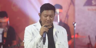 Denny Caknan Ajak Kamu Gali Inspirasi Sekaligus Berdonasi di Konser Amal Kreatif Lokal