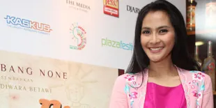 Desember, Maudy Koesnaedi Gelar Teater Topeng Betawi