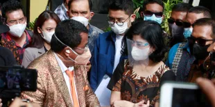 Desiree Tarigan Buka-Bukaan Tentang Peliknya Hubungan Rumah Tangga Pada Hotman Paris Secara Eksklusif