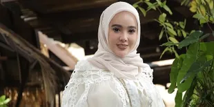 Devita Rusdi Beri Dukungan untuk Anak Korban Banjir dengan Trauma Healing