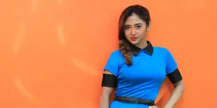 Dewi Perssik Prihatin Julia Perez Jadi DPO
