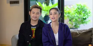 Dewi Perssik Selalu Minta Angga Wijaya Untuk Membaca Buku NIkah Ketika Bertengkar, Ini Alasannya