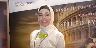 Dewi Sandra: Lebaran, Baju Baru Buat Saya Nggak Penting