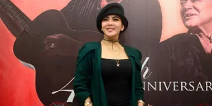 Di Balik 'Jubah' Sosialita, Syahrini Banyak Lakukan Kegiatan Amal