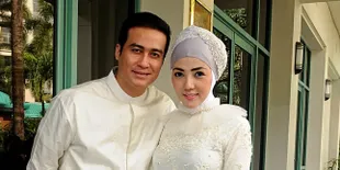 Di Pernikahan Bella - Adjie, KapanLagi.com&#174; Jadi Tamu Kehormatan