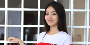 Di Sela-Sela Syuting, Natasha Wilona Asyik NgeVlog &#38; Nonton Drama
