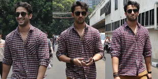 Di Tengah Padang Ilalang, Shaheer Sheikh Tampil Keren ala Borjuis
