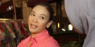Dian Nitami Tak Pernah Dituntut Suami Jadi Wanita Sempurna