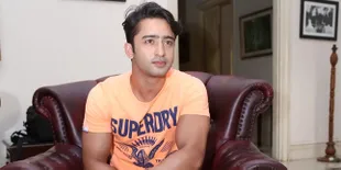 Diapit Dua 'Sosok' Ini, Shaheer Gambarkan Kondisinya Sekarang?