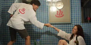 Dicium Lee Seung Gi! Momen Tak Terlupakan Moon Chae Won