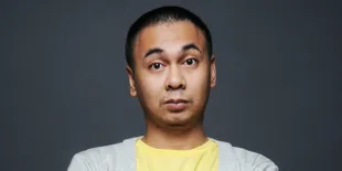 Digarap Serius, Film Komedi Terbaru Raditya Dika Layak Dinanti