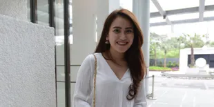 Digosipkan Dengan Raffi Ahmad, Ayu Ting Ting Bakal Cari Pacar?