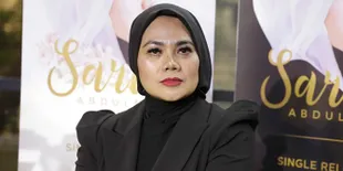 Digosipkan Pacaran dengan Vicky Prasetyo, Sarita Abdul Mukti: Cari Konten Dia