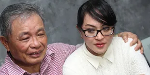 Digosipkan Pindah Agama Lagi, Angelina Sondakh Pasrah