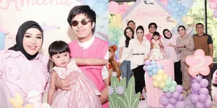 Dihadiri Kris Dayanti, 7 Potret Perayaan Ultah ke-2 Ameena - Baby Azura Bikin Salfok