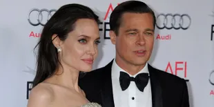 Dijual, Patung Tanpa Busana Brad Pitt - Jolie Bikin Heboh