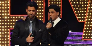 Dikabarkan Berseteru Dengan SRK, Hrithik Bungkam Dengan Cara Ini