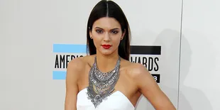 Dikabarkan Pacari Harry Styles, Ini Komentar Kendall Jenner