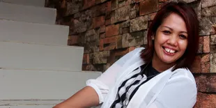 Dikenal Sampai Pelosok, Elly Sugigi Bangga