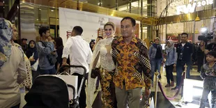 Dikerumuni Awak Media, Dipo Latief 'Tinggalkan' Nikita Mirzani