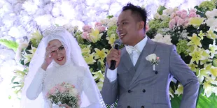 Dinaungi Konsonan Langit, Angel Lelga Hamil Anak Vicky Prasetyo?