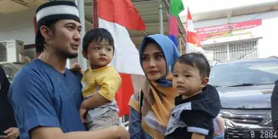 Dipenjara 6 Bulan, Mandala Shoji Kangen Ajak Istri dan Anak Salat Bareng