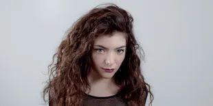 Diperlakukan Seperti Anak Kecil, Lorde Gusar!