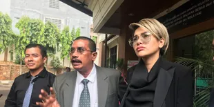 Dipo Latief Jadikan Gosip Sebagai Bukti, Nikita Mirzani: Gua Suruh Belajar Lagi